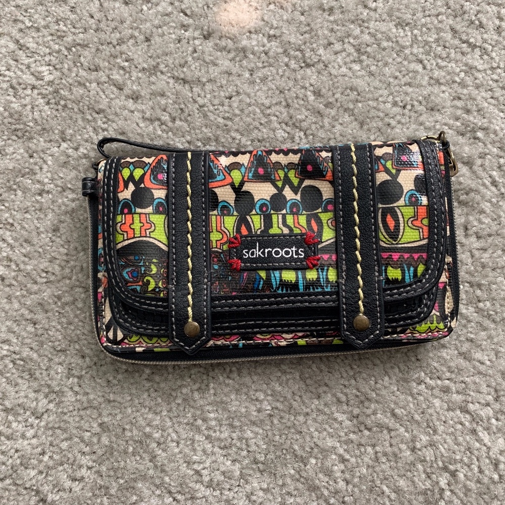 Sakroots Smartphone Crossbody Wallet